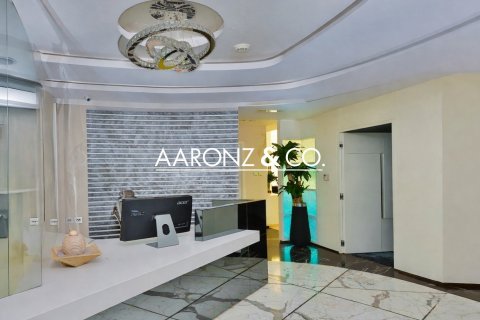 Office in Business Bay, Dubai 112 sq.m. № 102395 - photo 3