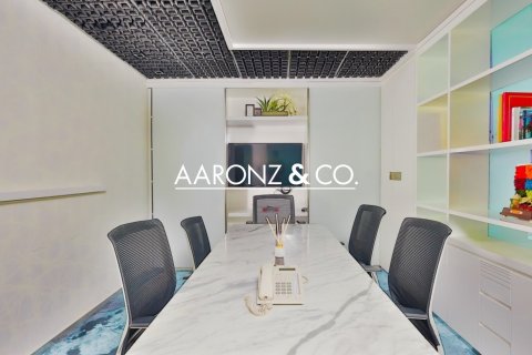 Office in Business Bay, Dubai 112 sq.m. № 102395 - photo 6