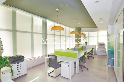 Office in Business Bay, Dubai 112 sq.m. № 102395 - photo 10