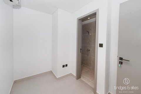 Villa en Tilal Al Ghaf, Dubai, 4 dormitorios, 220 m², № 83948 - foto 24