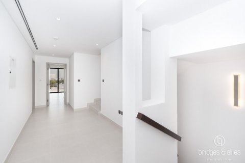 Villa en Tilal Al Ghaf, Dubai, 4 dormitorios, 220 m², № 83948 - foto 10