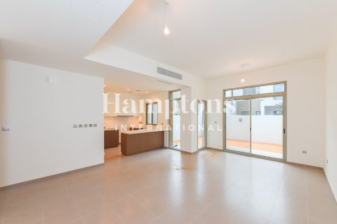 Adosado en Reem Community, Arabian Ranches 2, Dubai, 3 dormitorios, 180.88214100 m², № 115146 - foto 11
