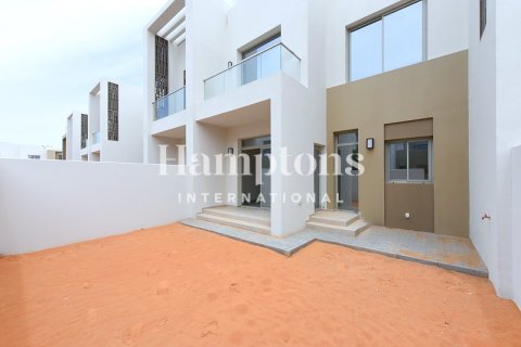 Adosado en Reem Community, Arabian Ranches 2, Dubai, 3 dormitorios, 180.88214100 m², № 115146 - foto 4