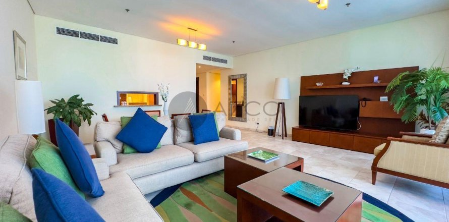 Apartamento en Jumeirah Beach Residence, Dubai, 3 dormitorios, 241.7 m², № 37632