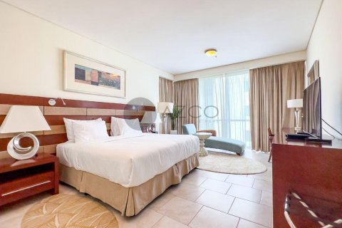 Apartamento en Jumeirah Beach Residence, Dubai, 3 dormitorios, 241.7 m², № 37632 - foto 14