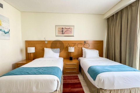 Apartamento en Jumeirah Beach Residence, Dubai, 3 dormitorios, 241.7 m², № 37633 - foto 7