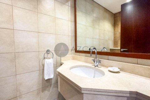 Apartamento en Jumeirah Beach Residence, Dubai, 3 dormitorios, 241.7 m², № 37633 - foto 19