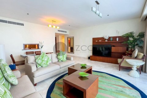 Apartamento en Jumeirah Beach Residence, Dubai, 3 dormitorios, 241.7 m², № 37631 - foto 2