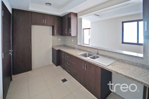 Townhouse in Mira 2, Reem, Dubai 3 bedrooms, 232.91 sq.m. № 124739 - photo 4