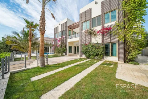 فيلا في نخلة جميرا, دبي 6 غرف نوم , 650 م² رقم 122976