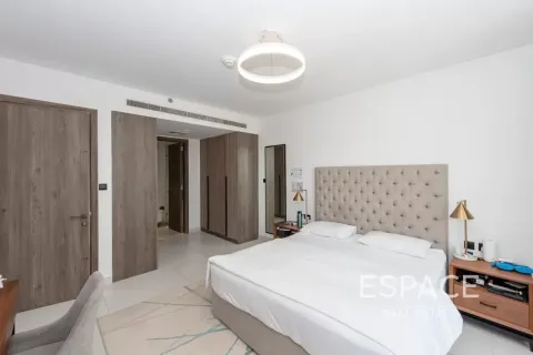 Apartment in Palm Jumeirah, Dubai 3 bedrooms, 187 sq.m. № 122974 - photo 4