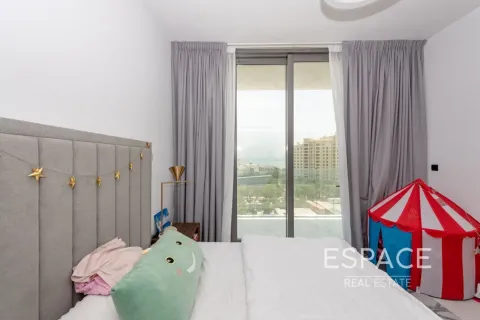 Apartment in Palm Jumeirah, Dubai 3 bedrooms, 187 sq.m. № 122974 - photo 16