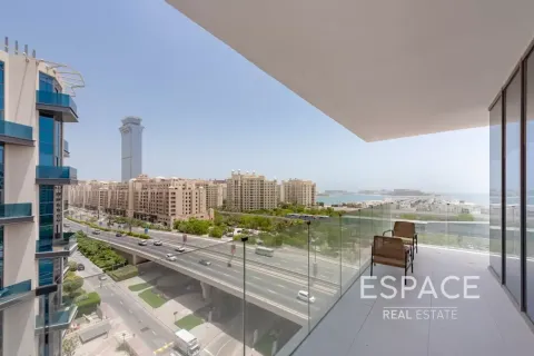 Apartment in Palm Jumeirah, Dubai 3 bedrooms, 187 sq.m. № 122974 - photo 11