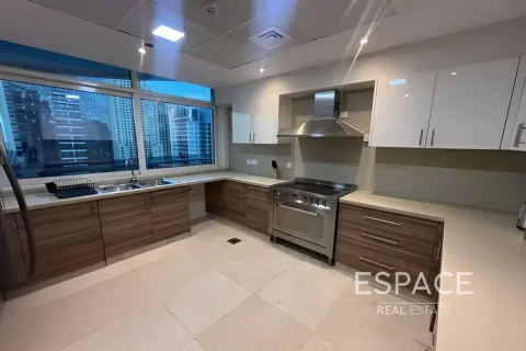 Apartment in Dubai Marina, Dubai 3 bedrooms, 212 sq.m. № 122978 - photo 5