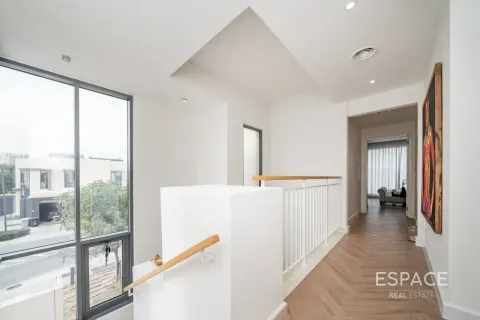 Villa en Dubai Hills Estate, Dubai, 4 dormitorios, 230 m², № 122973 - foto 7