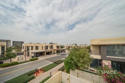 Villa en Dubai Hills Estate, Dubai, 4 dormitorios, 230 m², № 122973 - foto 15
