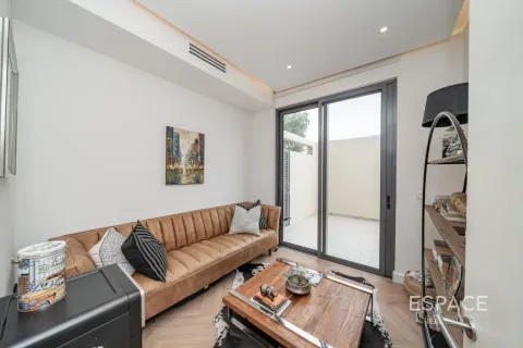 Villa en Dubai Hills Estate, Dubai, 4 dormitorios, 230 m², № 122973 - foto 4