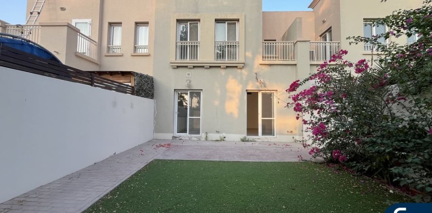 Вилла в Springs 2, The Springs, Дубай, 2 спальни, 157м², № 78954