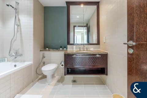 Apartamento en Downtown Dubai (Downtown Burj Dubai), Dubai, 1 dormitorio, 97 m², № 78950 - foto 12