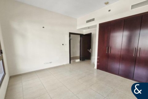 Купить таунхаус в Джумейра Вилладж Серкл, Дубай: 4 спальни, 296м², № 78952 - фото 7