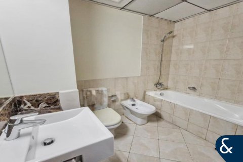 Купить таунхаус в Джумейра Вилладж Серкл, Дубай: 4 спальни, 296м², № 78952 - фото 9