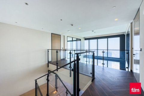 Duplex in Zabeel, Dubai 2 bedrooms, 222.2 sq.m. № 10855
