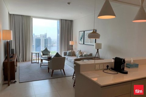 Hôtels-appartement à Downtown Dubai (Downtown Burj Dubai), Dubai, 1 chambre, 71.9 m², № 77935 - photo 2