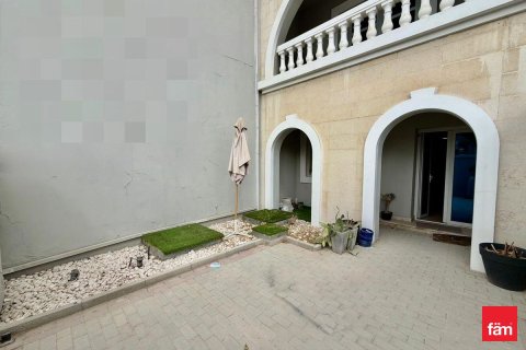 Villa en Dubai, 4 dormitorios, 132.6 m², № 77934 - foto 9