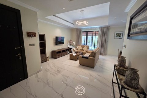 Снять в аренду виллу в Mira, Рим, Дубай: 3 спальни, 29м², № 99312 - фото 10