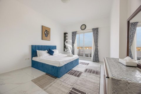 Apartment in Al Furjan, Dubai 2 bedrooms, 129 sq.m. № 99311 - photo 8