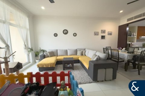 Купить квартиру в Motor City, Дубай: 2 спальни, 164м², № 91349 - фото 3