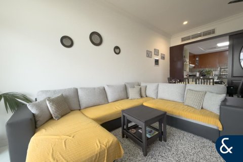 Купить квартиру в Motor City, Дубай: 2 спальни, 164м², № 91349 - фото 5