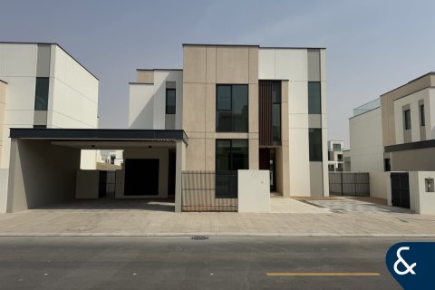 Villa in Arabian Ranches 3, Dubai 5 bedrooms, 509 sq.m. № 91347