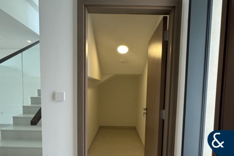 Villa in Arabian Ranches 3, Dubai 5 bedrooms, 509 sq.m. № 91347 - photo 8