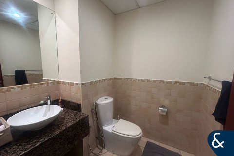 Купить квартиру в Rimal 2, Джумейра Бич Резиденс, Дубай: 1 спальня, 106м², № 91341 - фото 8