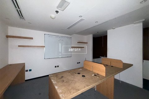 Oficina en Business Bay, Dubai, 296.8 m², № 54011 - foto 16