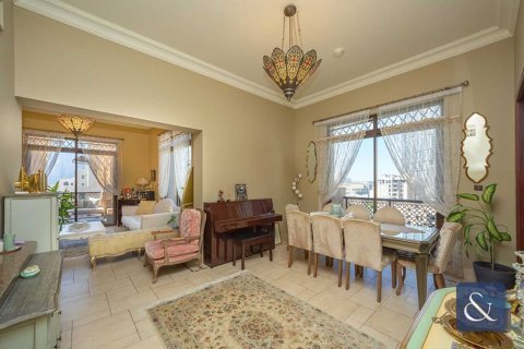 Купить квартиру в Reehan, Old Town, Дубай: 3 спальни, 288м², № 75637 - фото 5