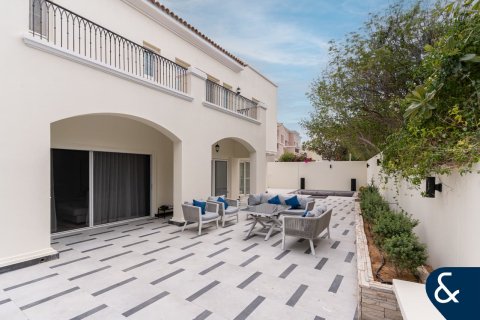 Villa en Arabian Ranches, Dubai, 6 dormitorios, 476 m², № 75625 - foto 27