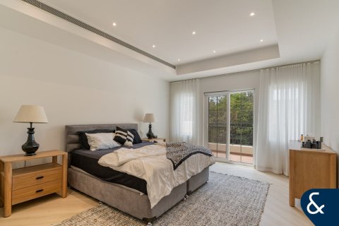 Villa en Arabian Ranches, Dubai, 6 dormitorios, 476 m², № 75625 - foto 19