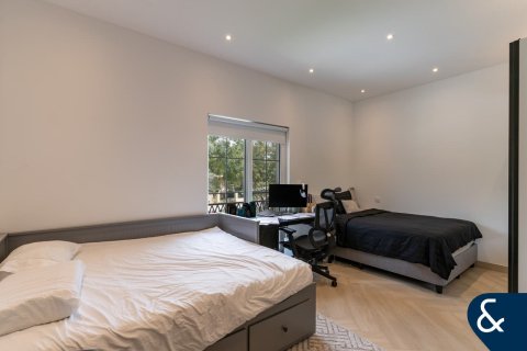 Villa en Arabian Ranches, Dubai, 6 dormitorios, 476 m², № 75625 - foto 16