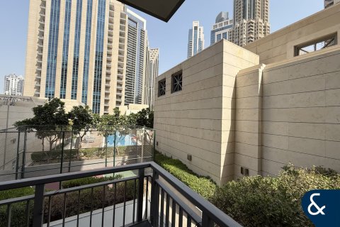 Apartment in Downtown Dubai (Downtown Burj Dubai), Dubai 2 bedrooms, 116 sq.m. № 75635 - photo 1