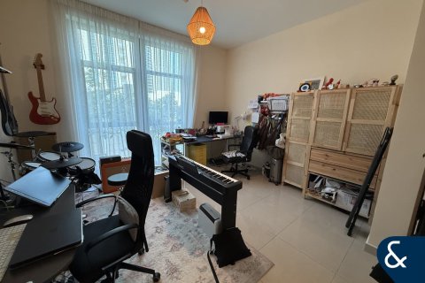 Apartment in Downtown Dubai (Downtown Burj Dubai), Dubai 2 bedrooms, 116 sq.m. № 75635 - photo 9