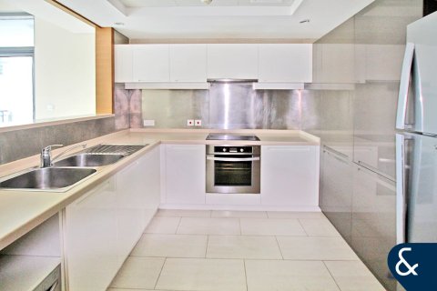 Apartment in Downtown Dubai (Downtown Burj Dubai), Dubai 2 bedrooms, 117 sq.m. № 75626 - photo 8