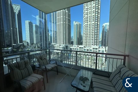 Apartment in Downtown Dubai (Downtown Burj Dubai), Dubai 2 bedrooms, 117 sq.m. № 75626 - photo 4