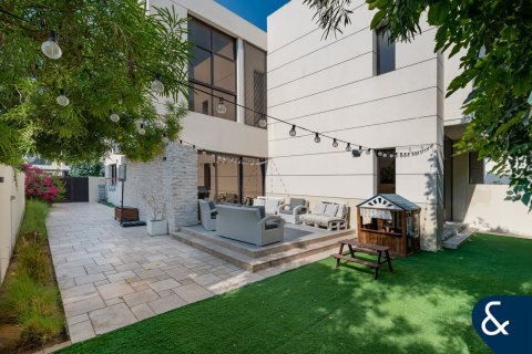 Villa in DAMAC Hills (Akoya by DAMAC), Dubai 4 bedrooms, 294 sq.m. № 75624 - photo 1