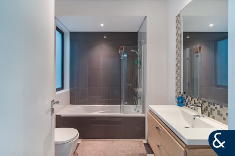 Villa in DAMAC Hills (Akoya by DAMAC), Dubai 4 bedrooms, 294 sq.m. № 75624 - photo 12