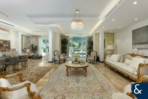 Villa à Green Community Motor City, Motor City, Dubai, 5 chambres, 678 m², № 74429 - photo 6