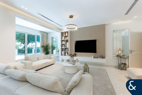 Villa à Green Community Motor City, Motor City, Dubai, 5 chambres, 678 m², № 74429 - photo 10