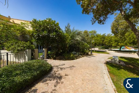 Villa à Green Community Motor City, Motor City, Dubai, 4 chambres, 454 m², № 74430 - photo 15