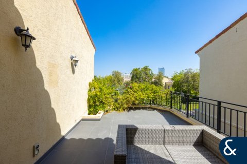 Villa à Green Community Motor City, Motor City, Dubai, 4 chambres, 454 m², № 74430 - photo 9